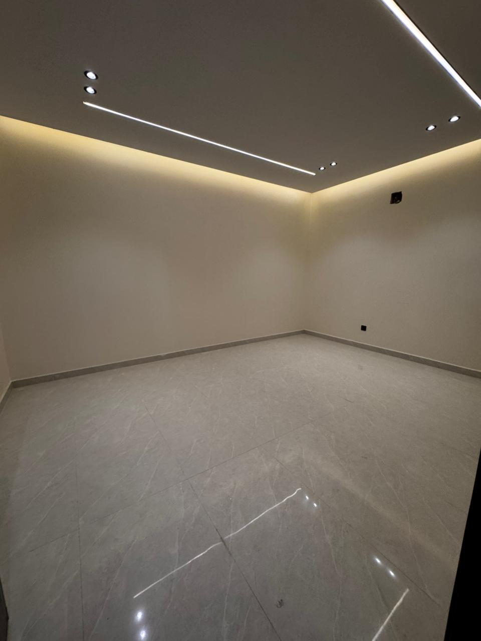 property_image_undefined