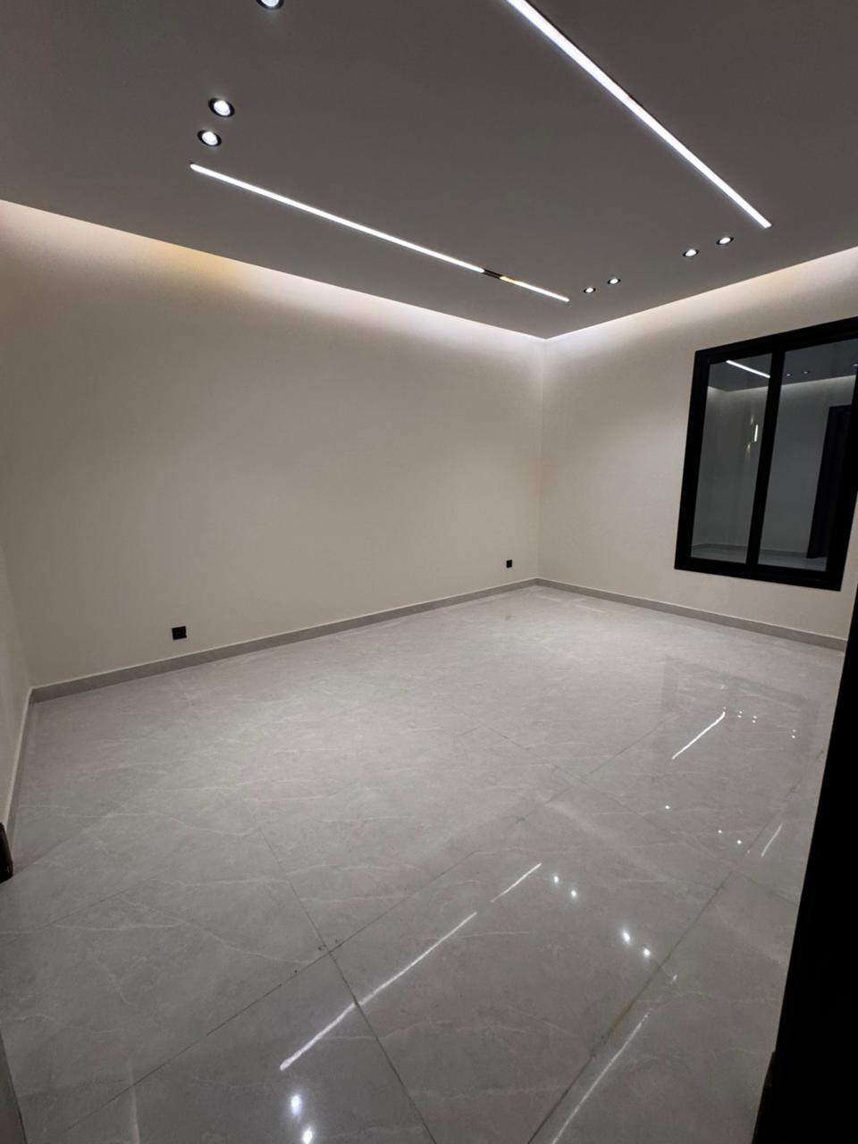 property_image_undefined