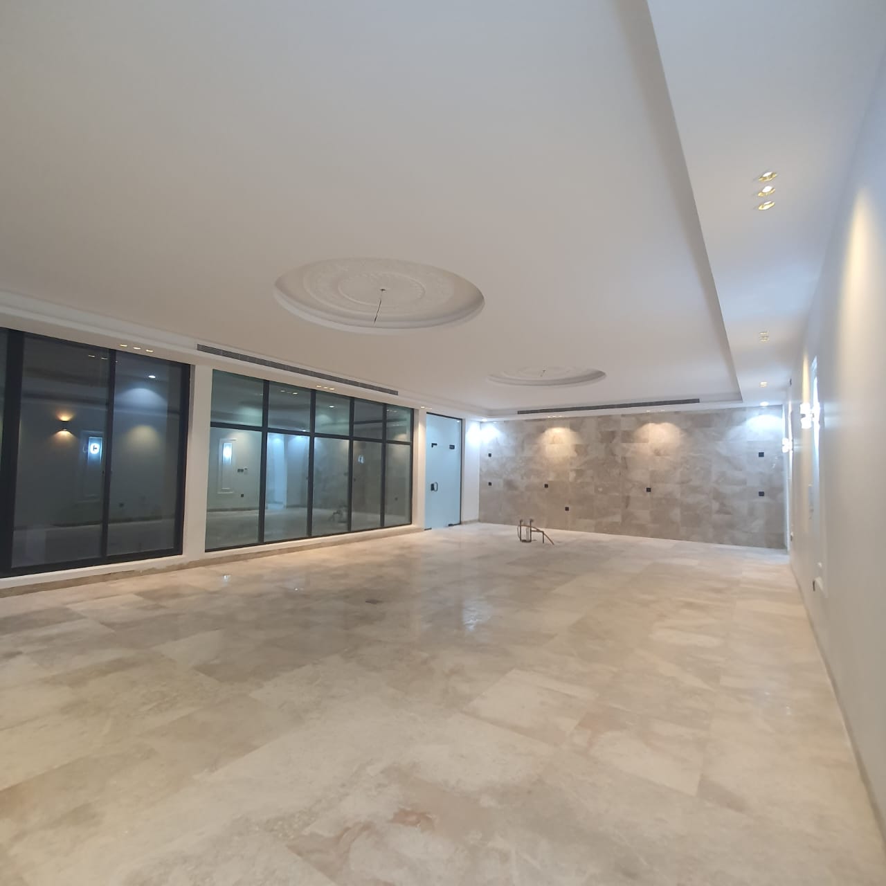 property_image_undefined