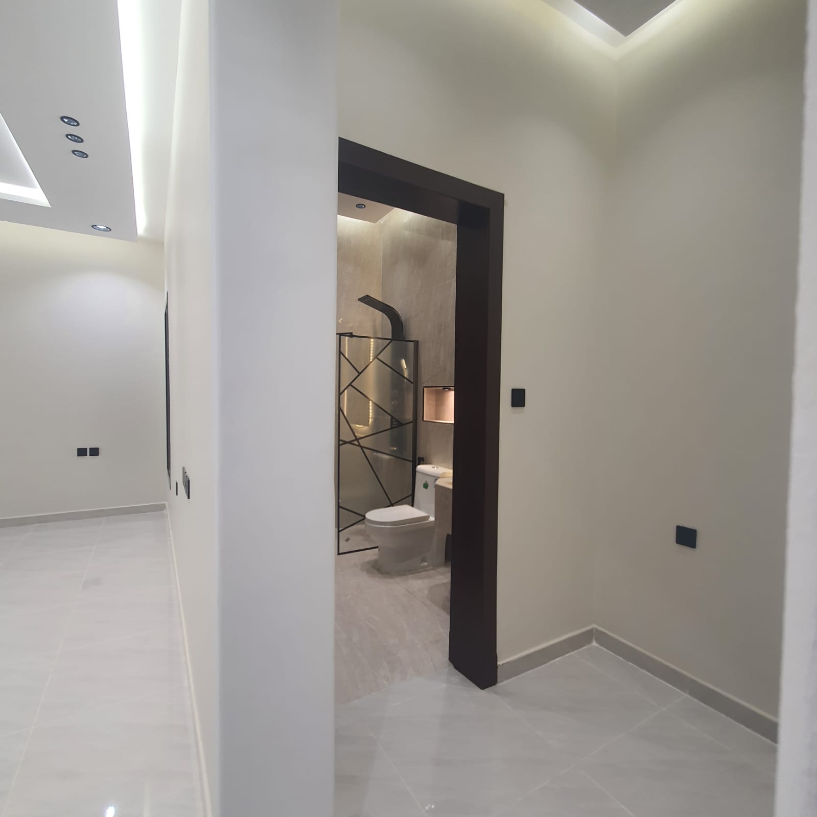 property_image_undefined