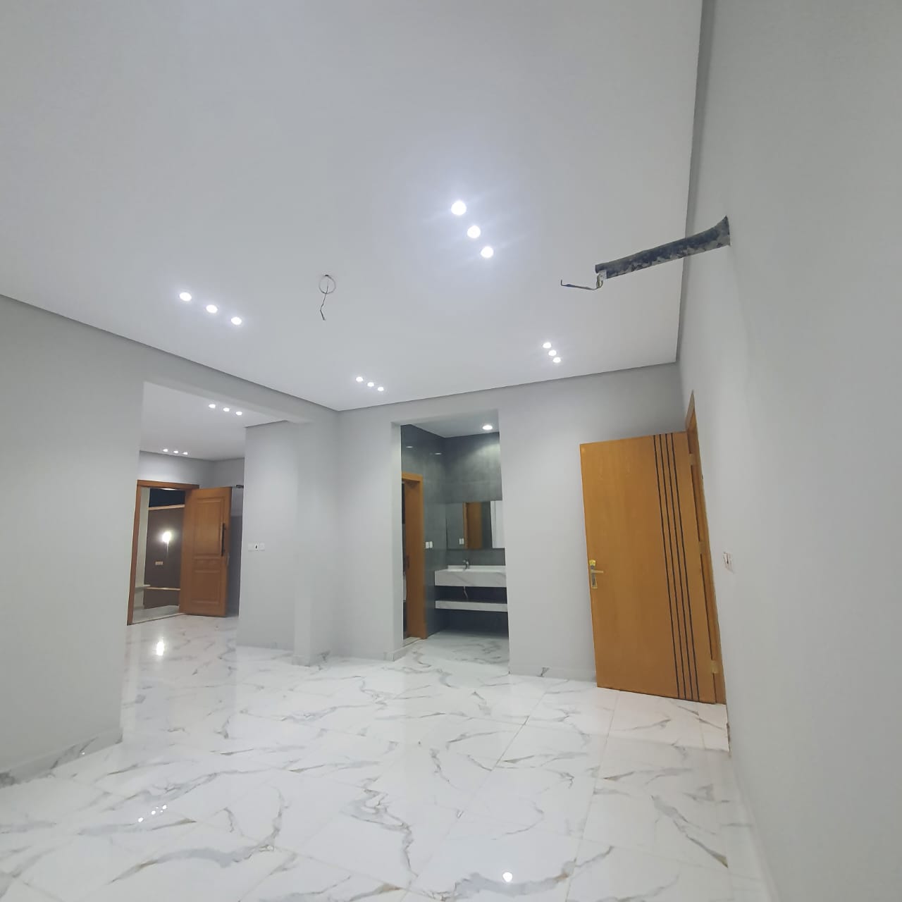 property_image_undefined