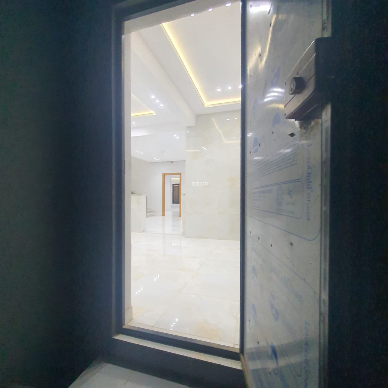 property_image_undefined