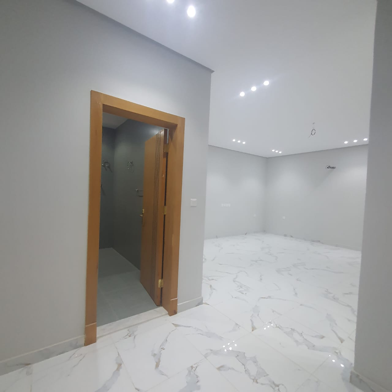 property_image_undefined