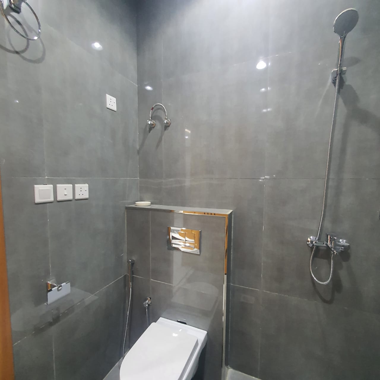 property_image_undefined