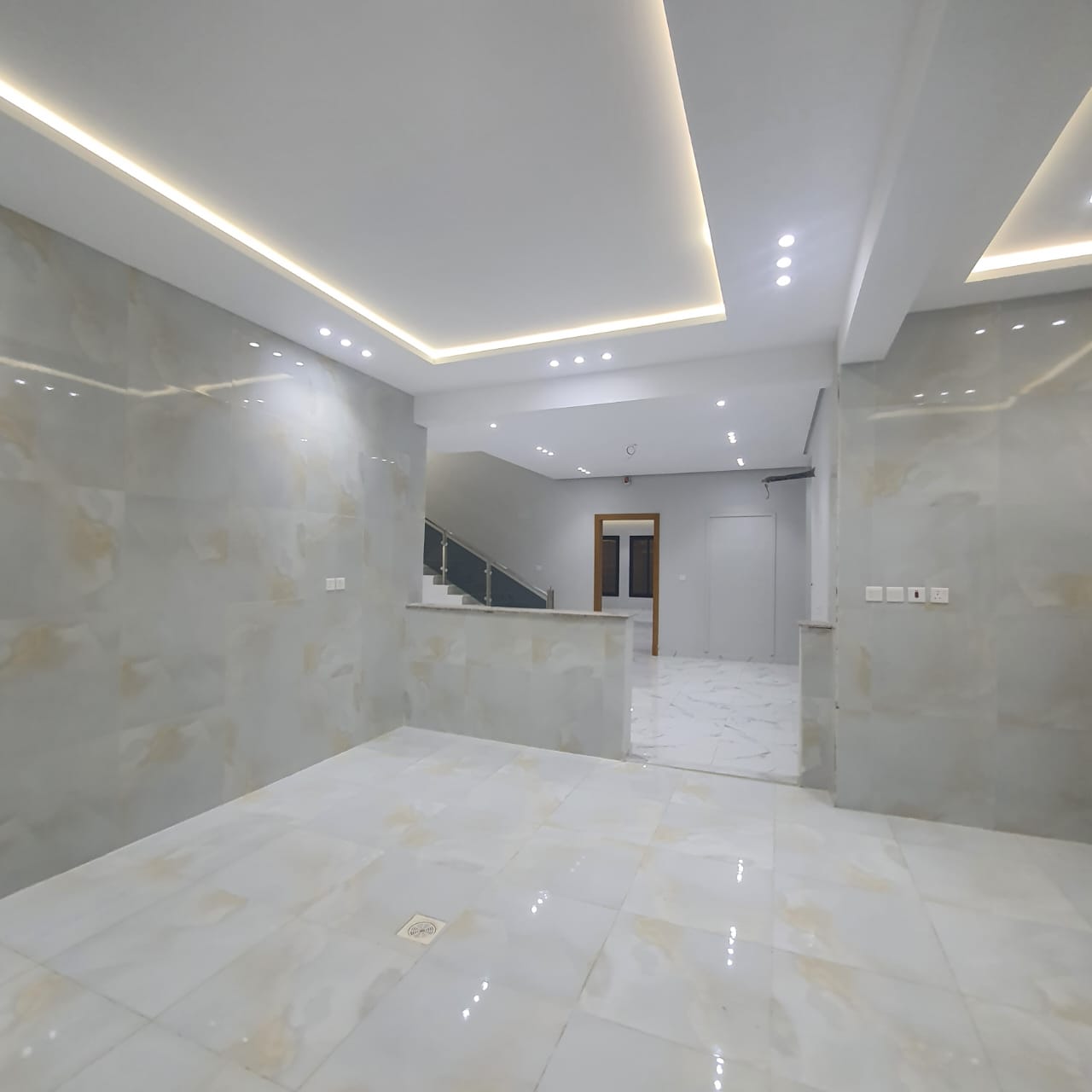 property_image_undefined