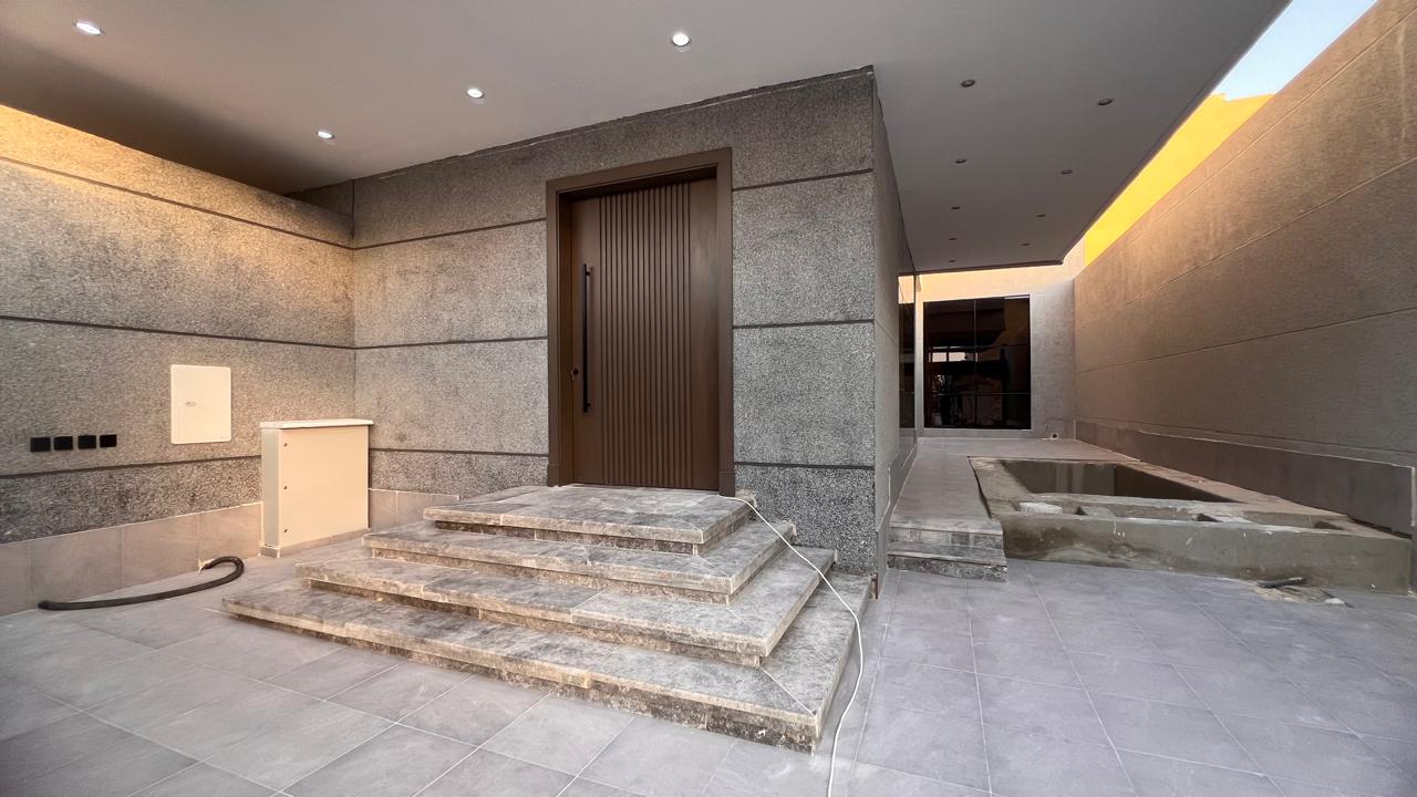 property_image_undefined