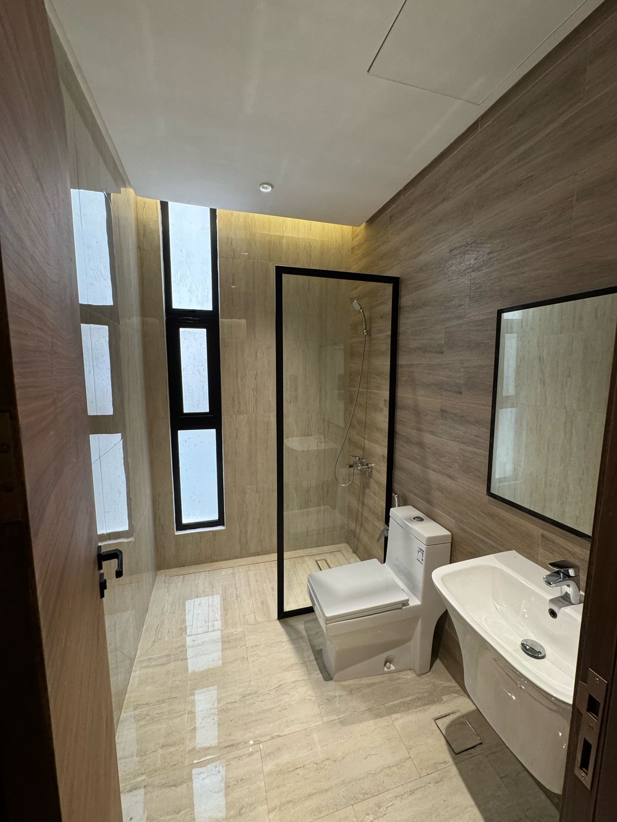 property_image_undefined