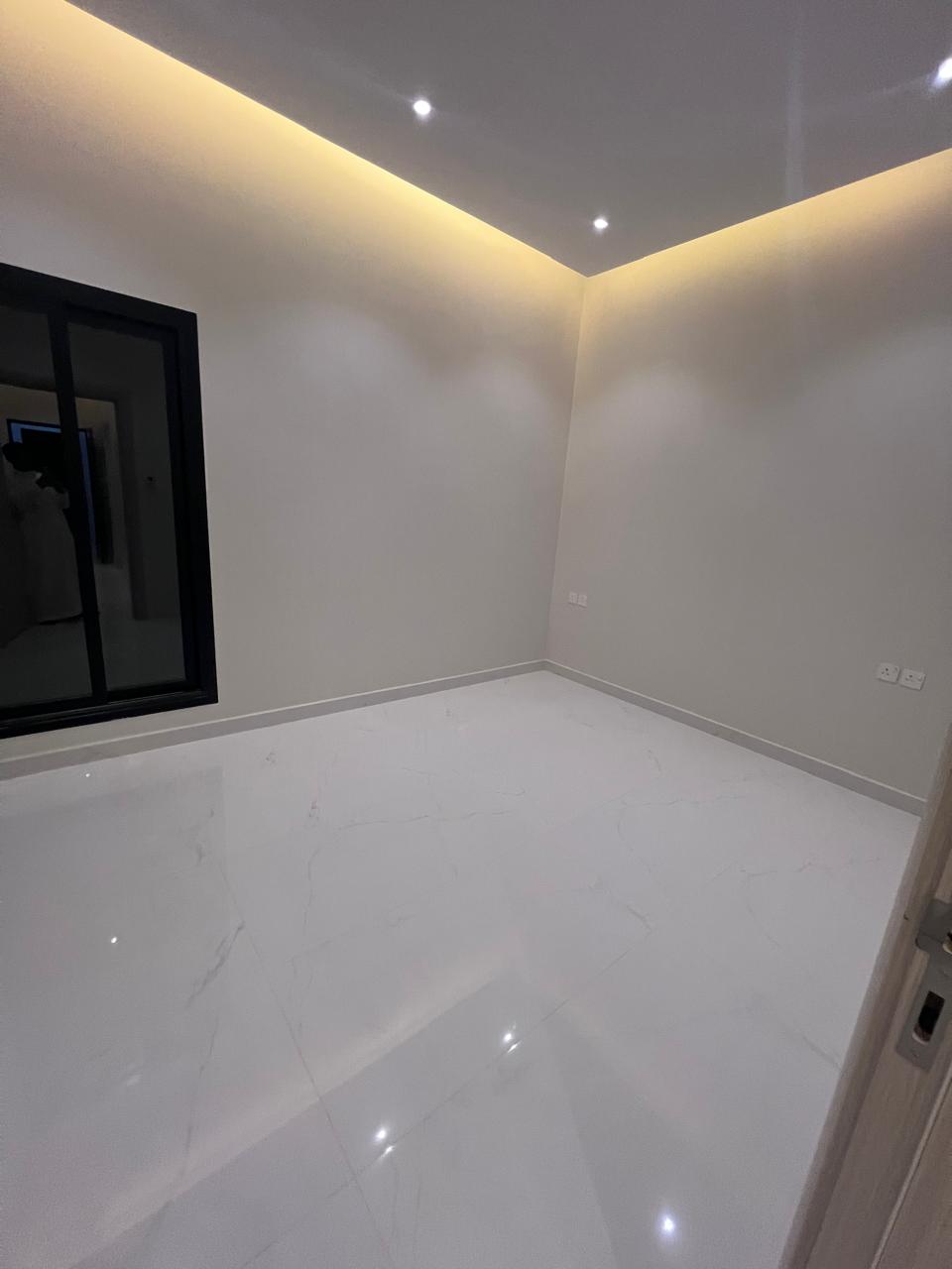 property_image_undefined