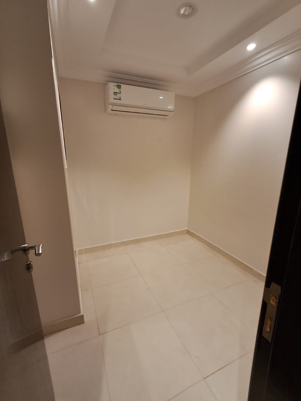 property_image_undefined