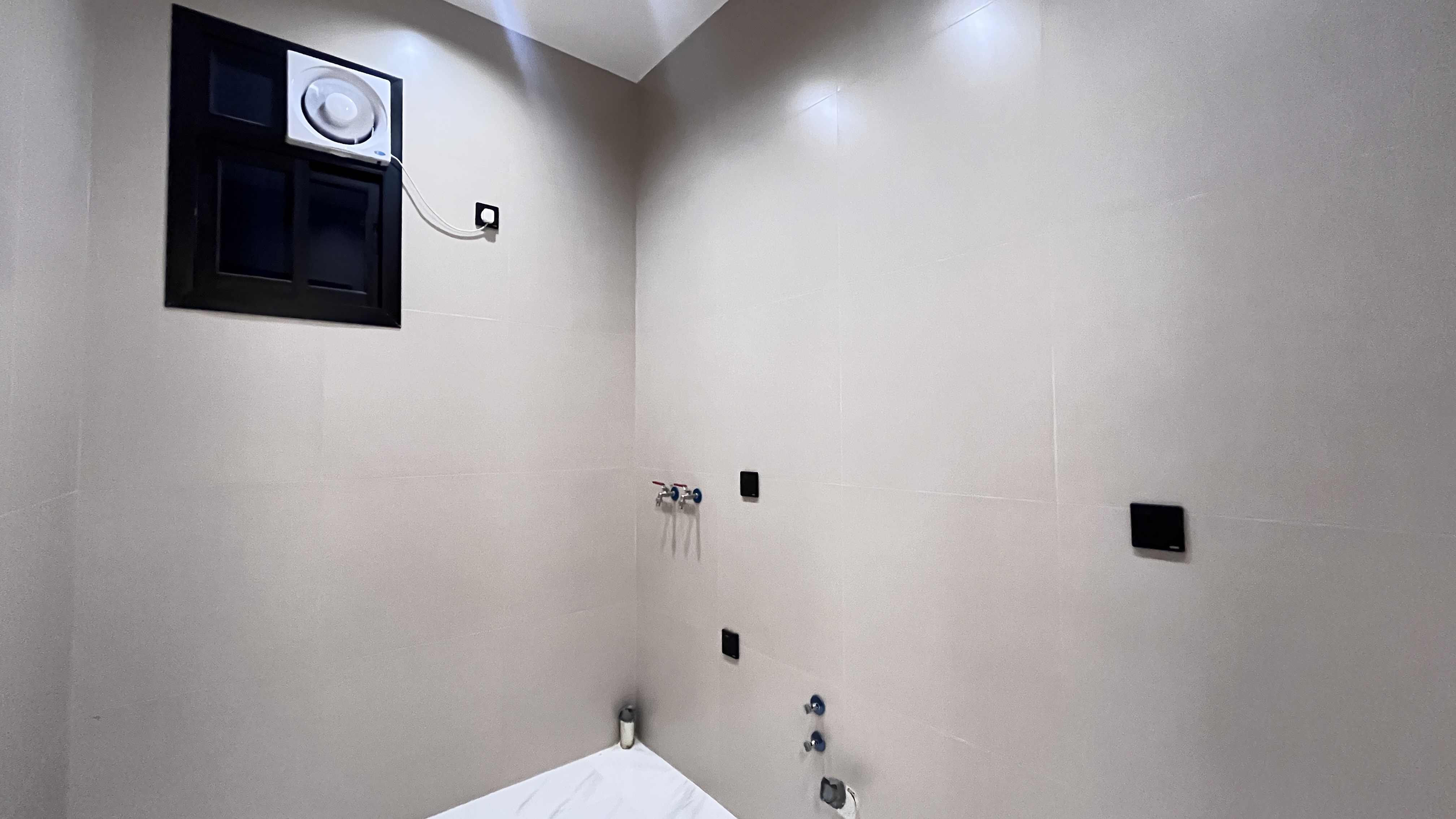 property_image_undefined