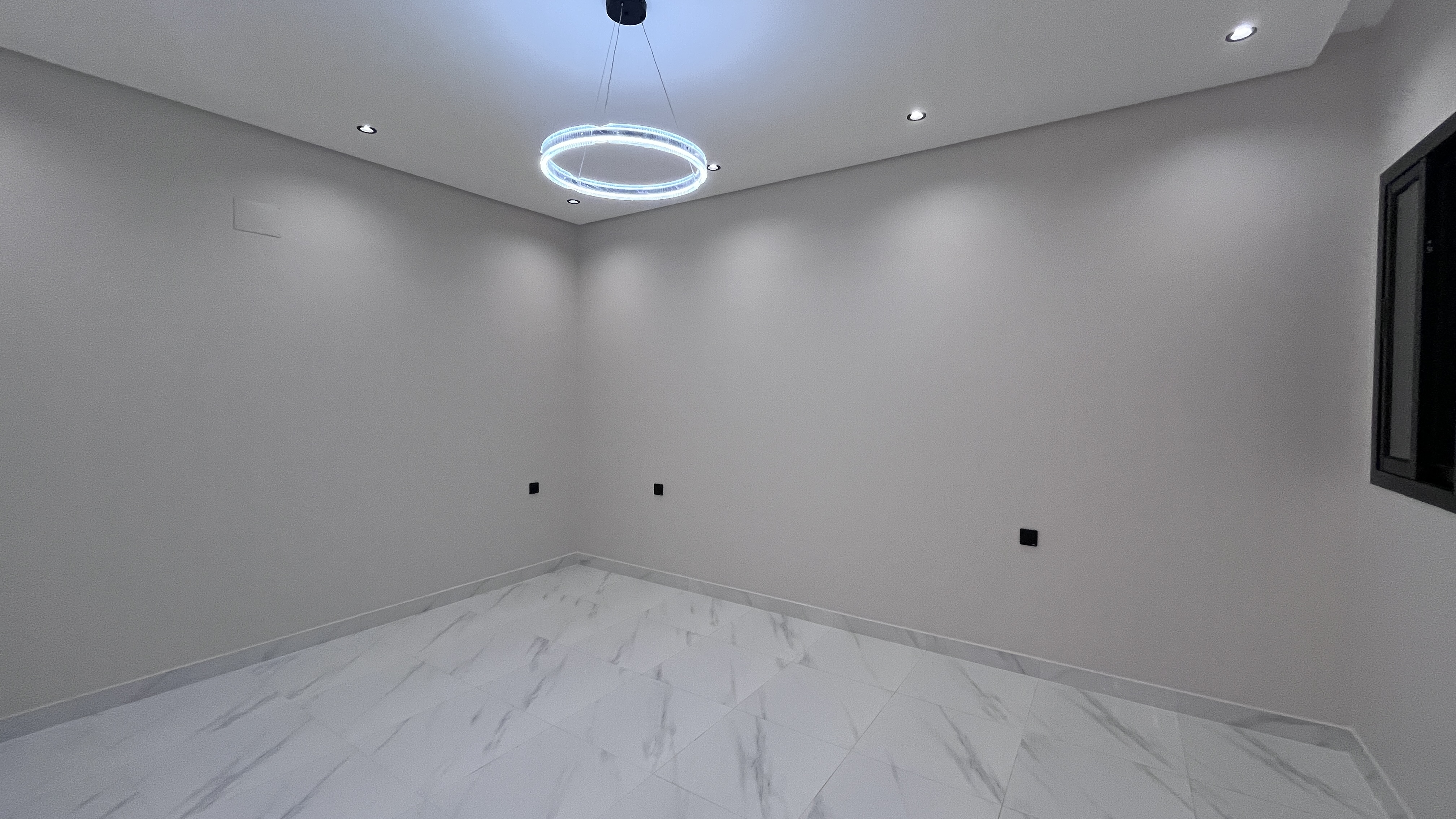 property_image_undefined