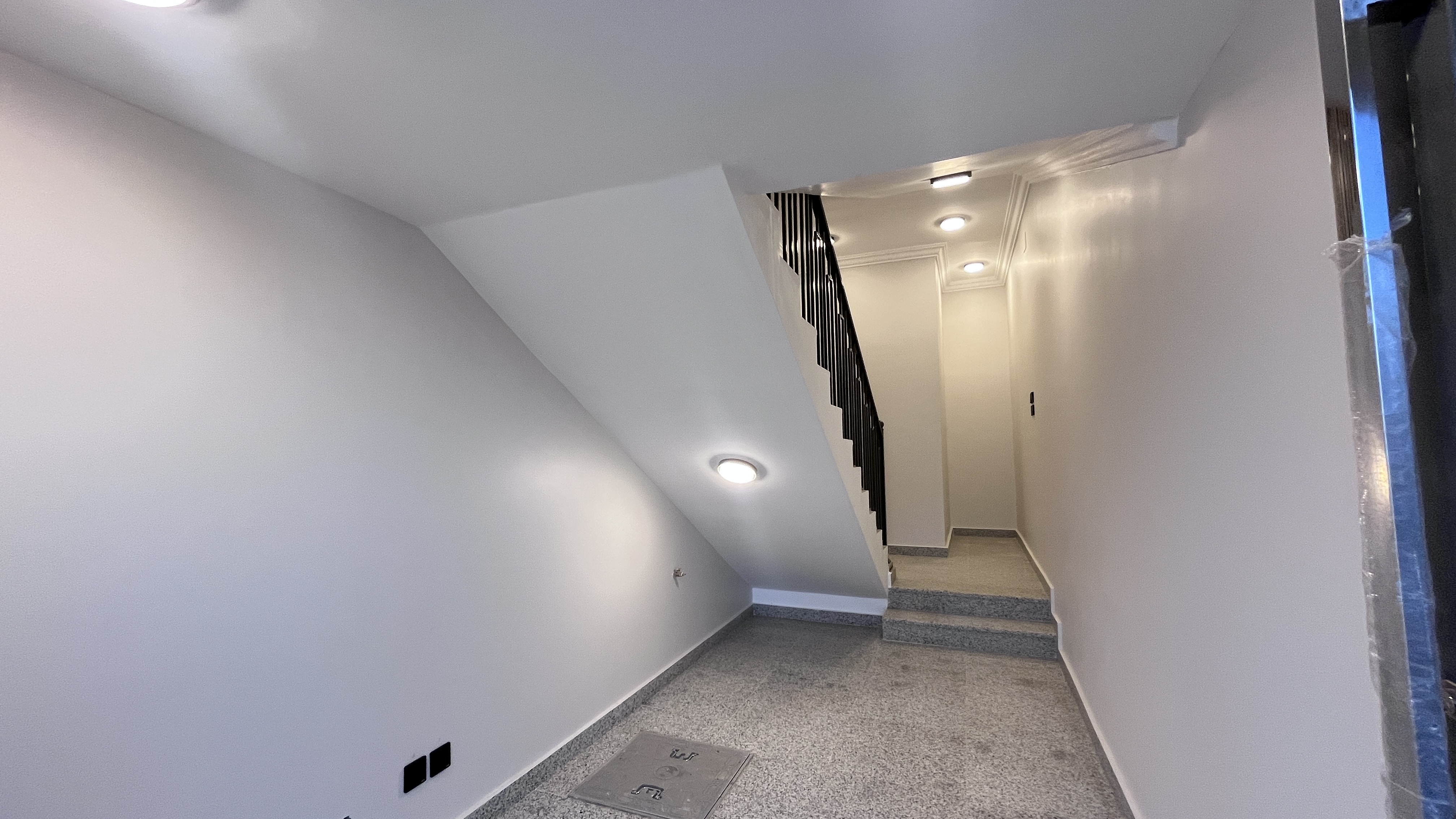 property_image_undefined