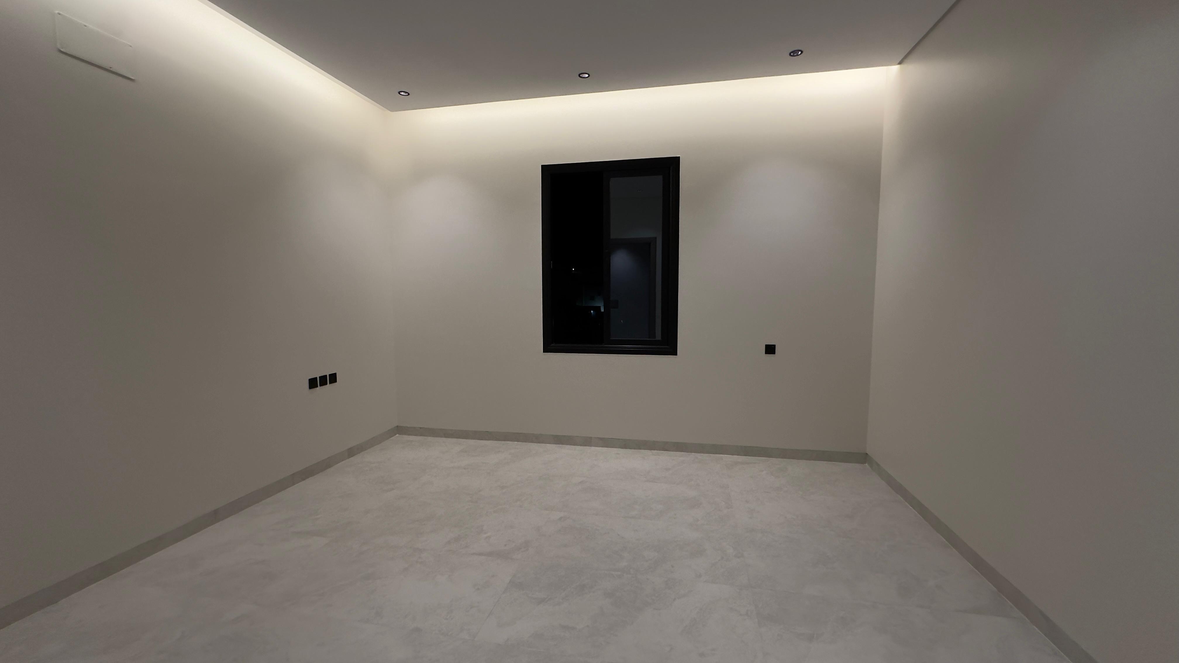 property_image_undefined