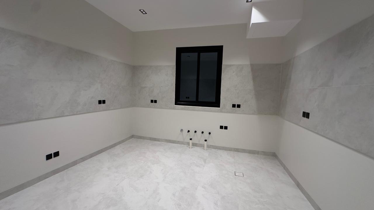 property_image_undefined