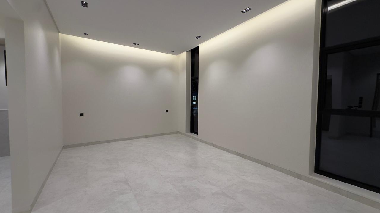 property_image_undefined