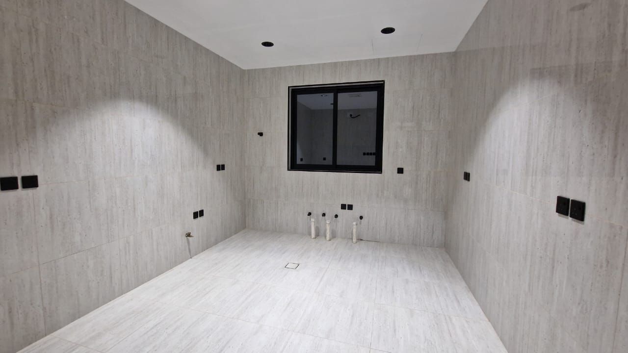 property_image_undefined