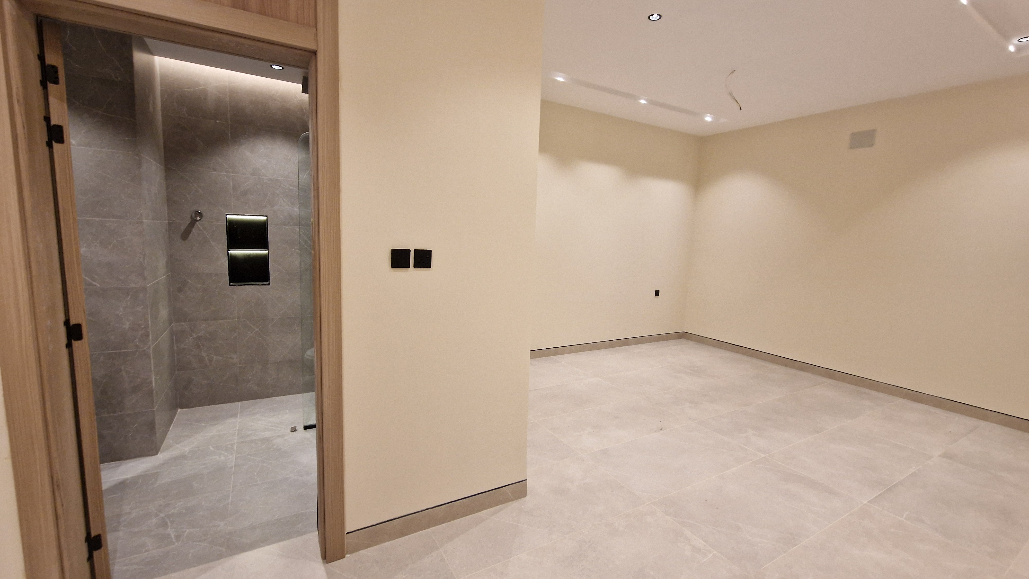 property_image_undefined