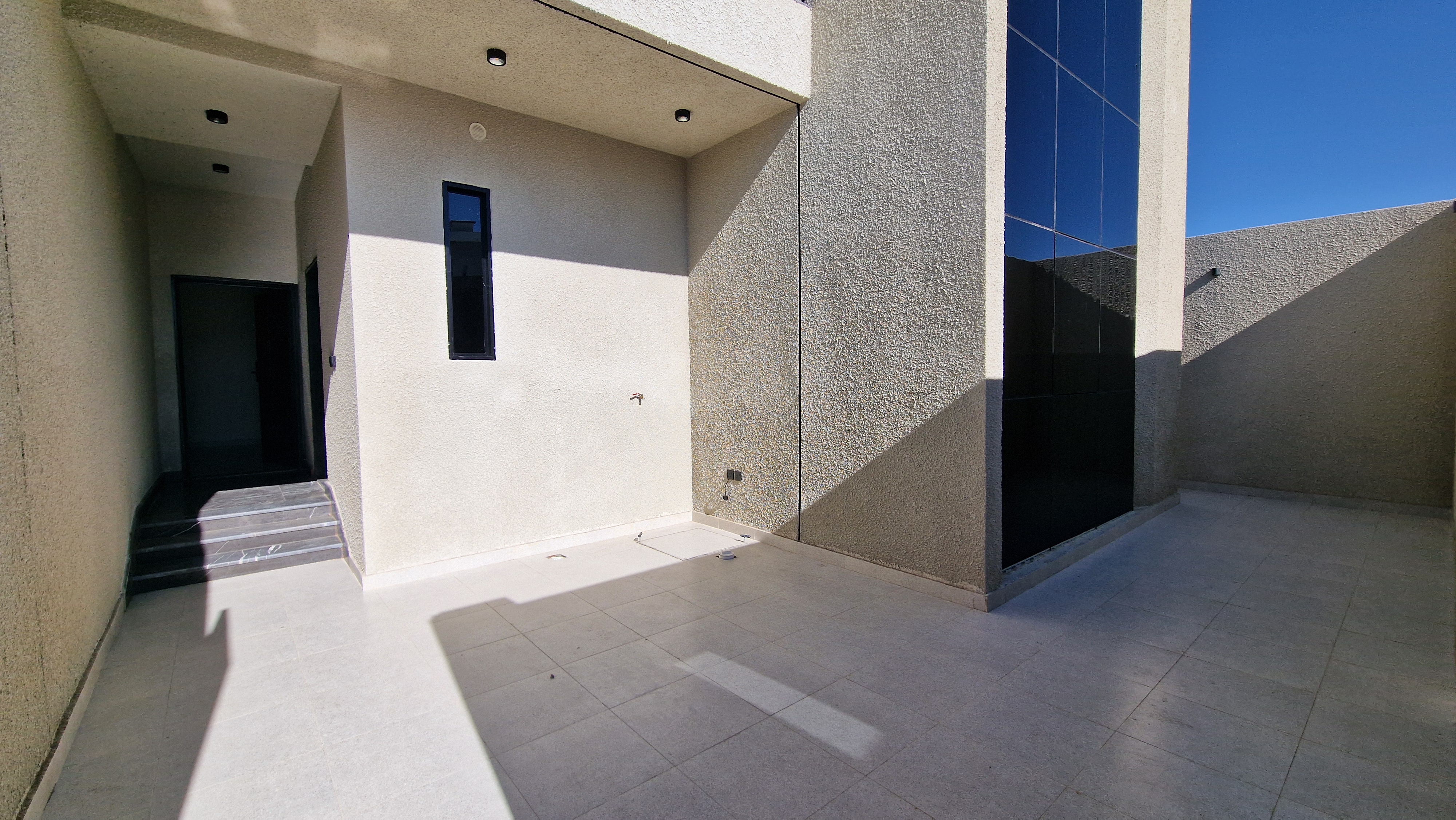 property_image_undefined