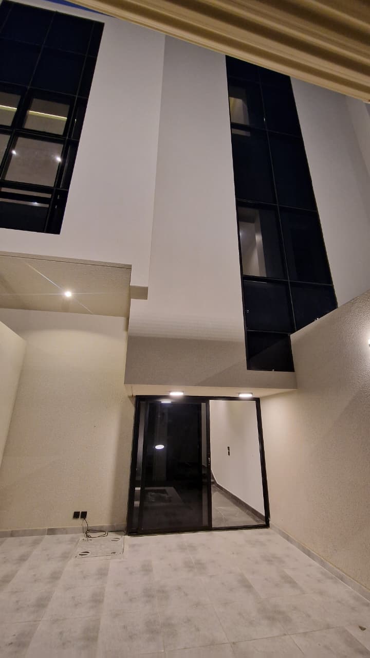 property_image_undefined