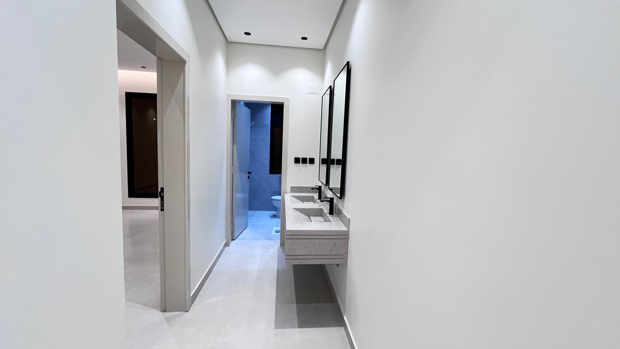 property_image_undefined