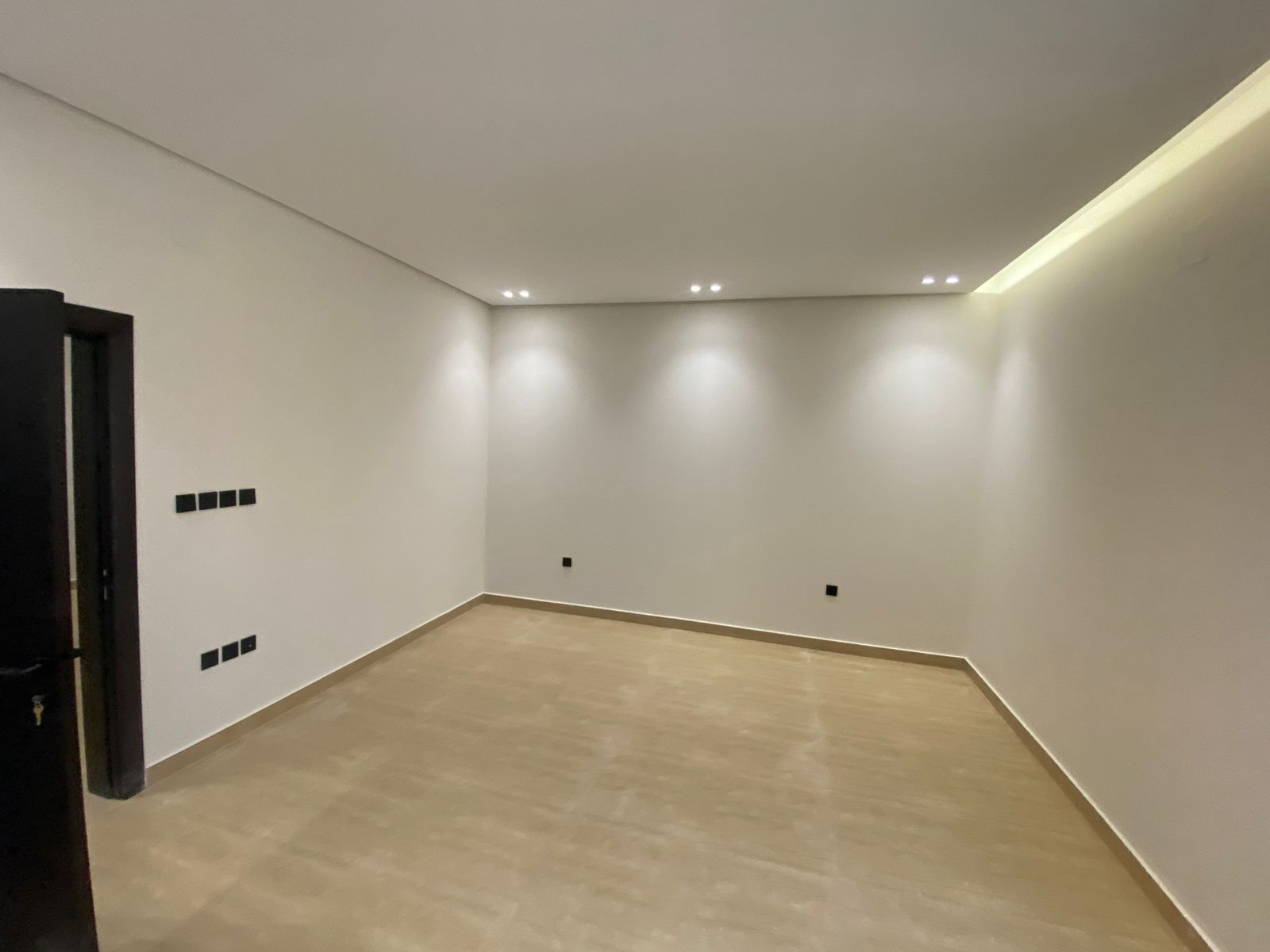 property_image_undefined