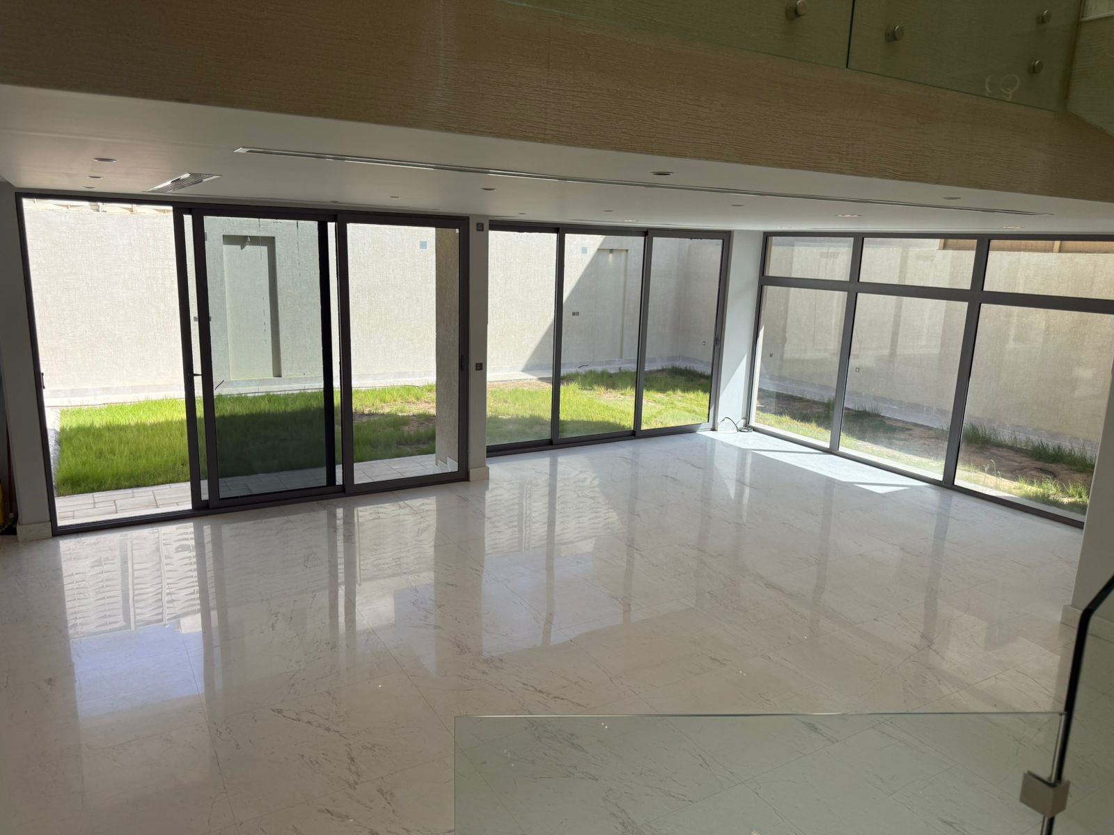 property_image_undefined