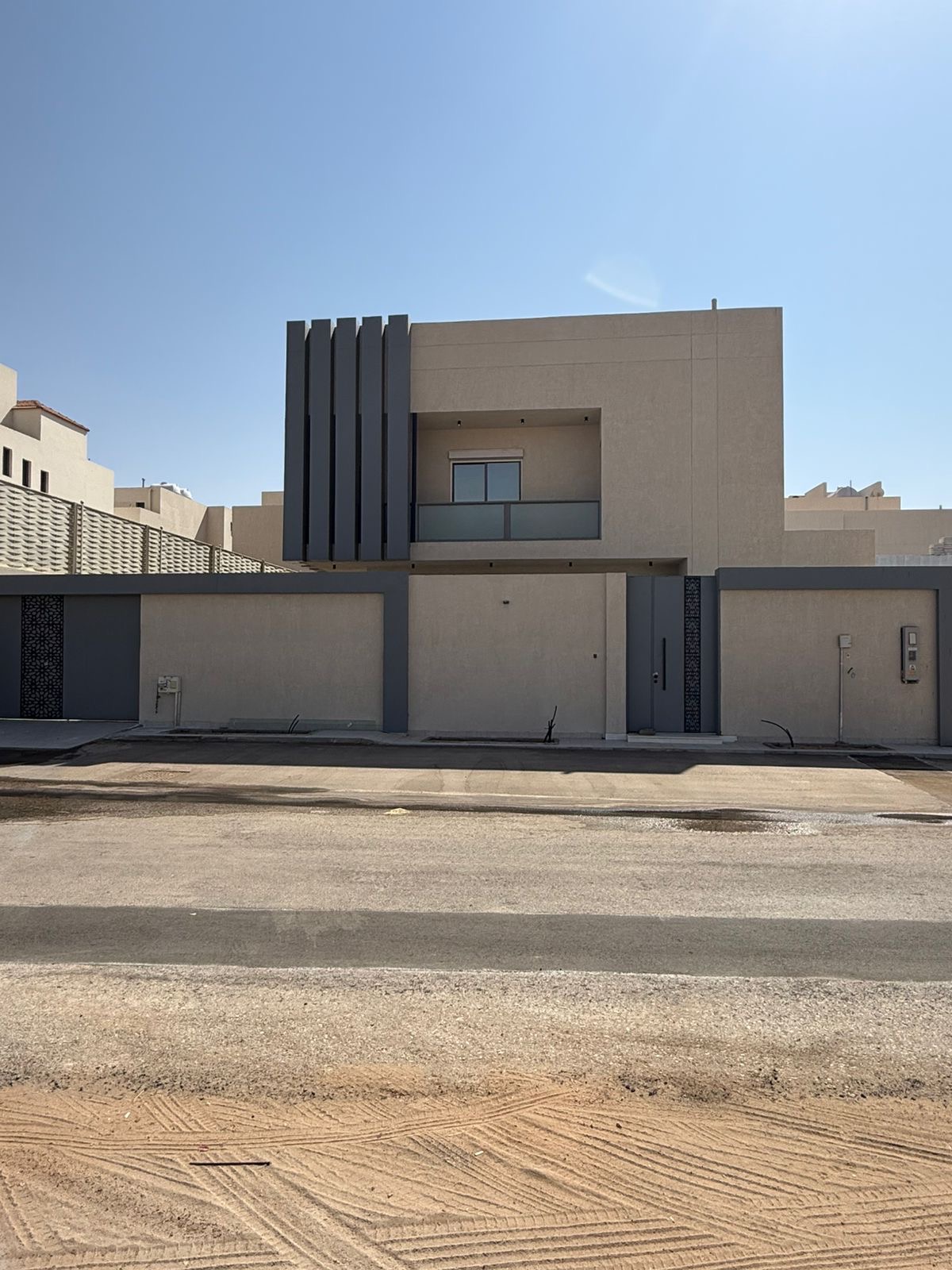 property_image_undefined