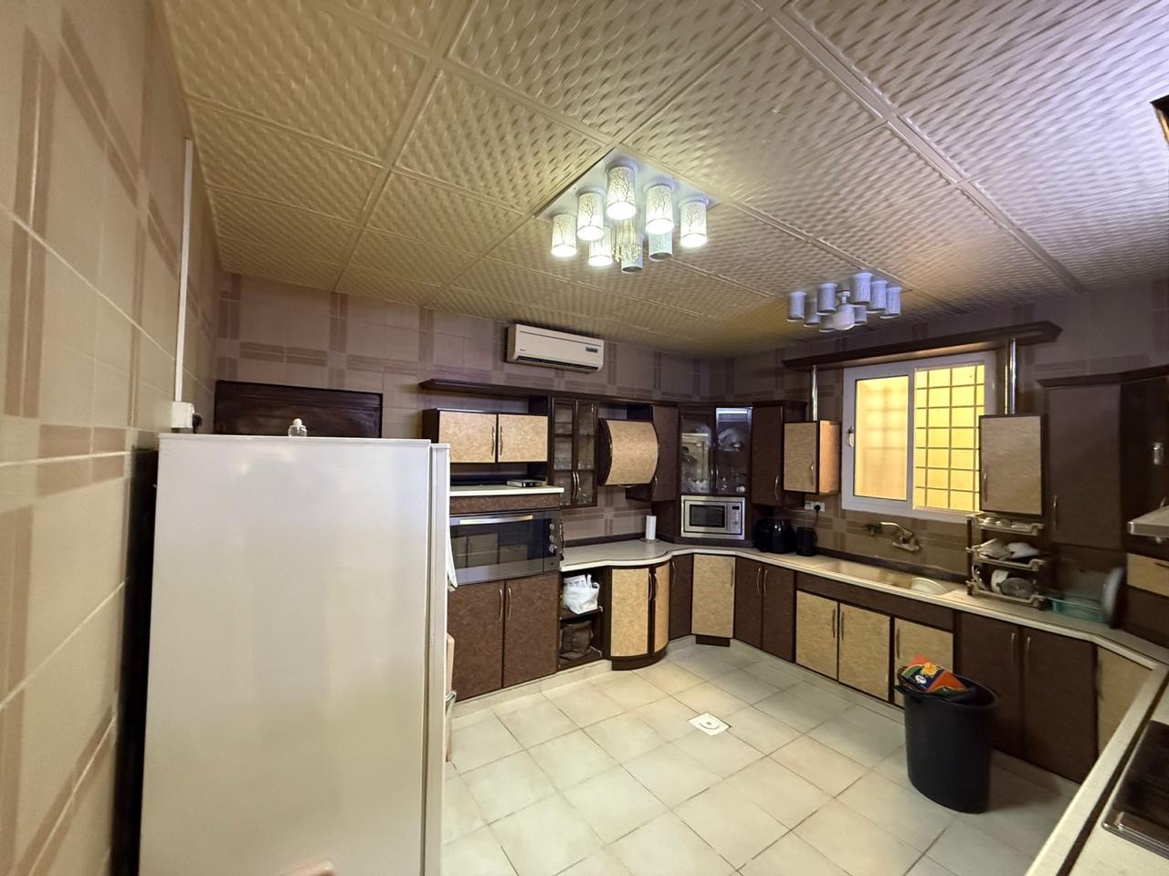 property_image_undefined